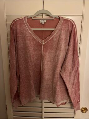 Belk Wonderly pink sweater